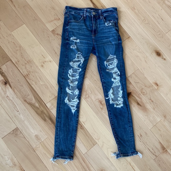 American Eagle High-Rise Jegging; Dark Wash; Size 6 - Picture 2 of 2